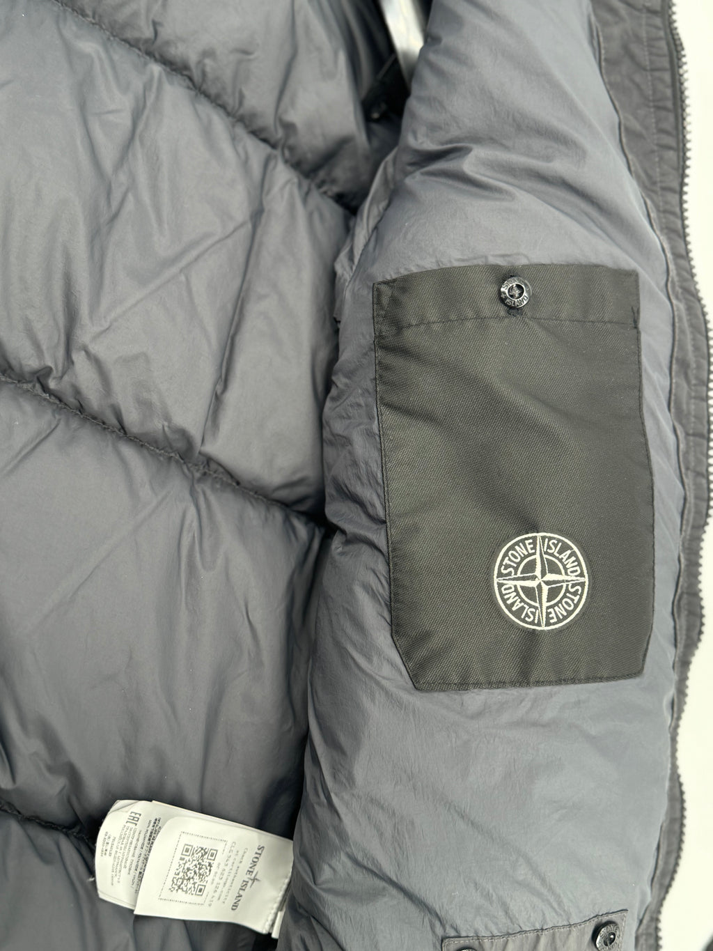 Stone Island Garmend Dyed Crinkle Reps - Maat Small