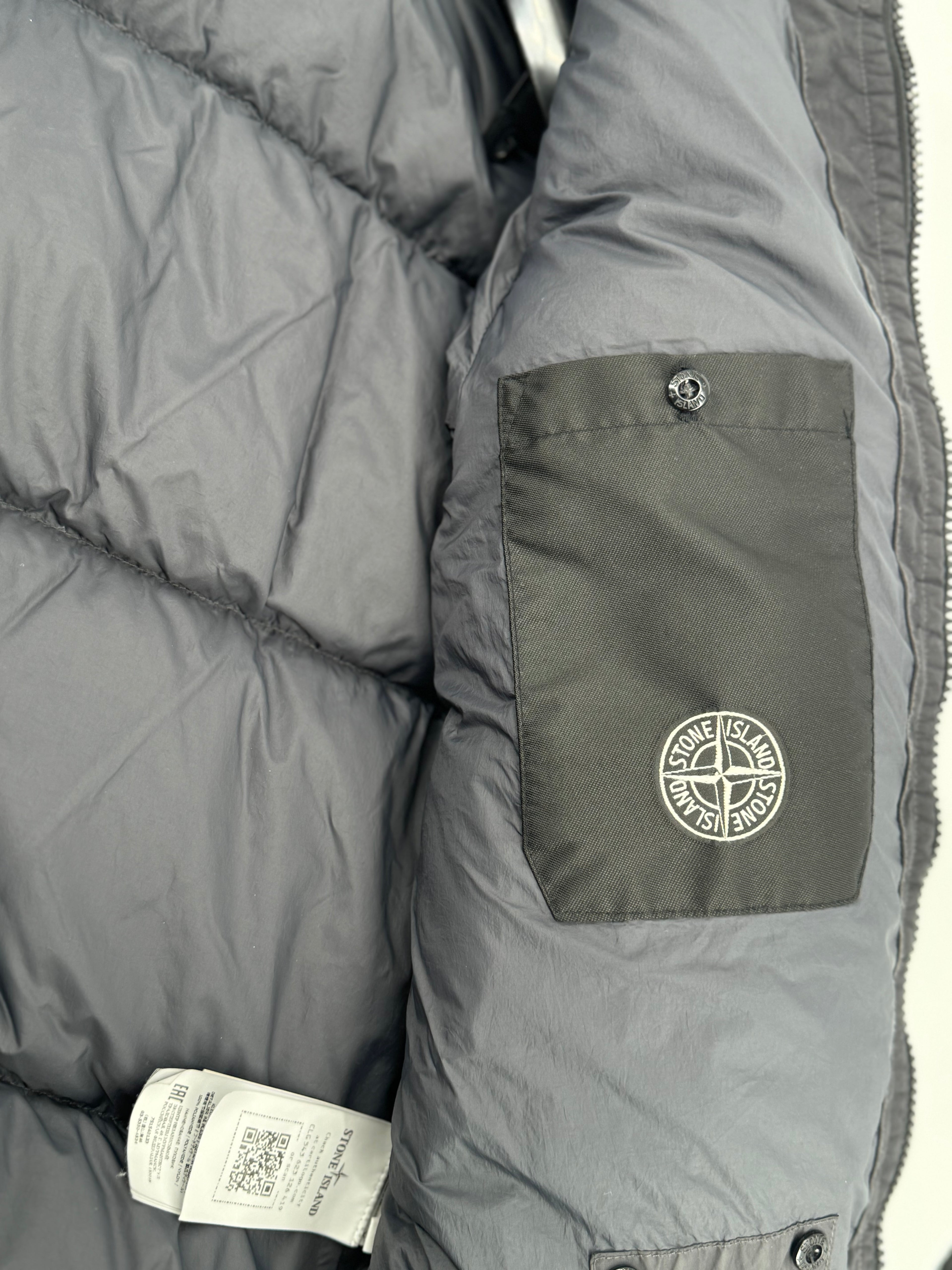 Stone Island Garmend Dyed Crinkle Reps - Maat Small