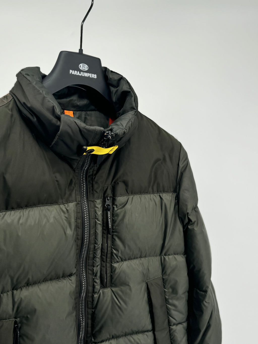Parajumpers Endurance - Maat Medium
