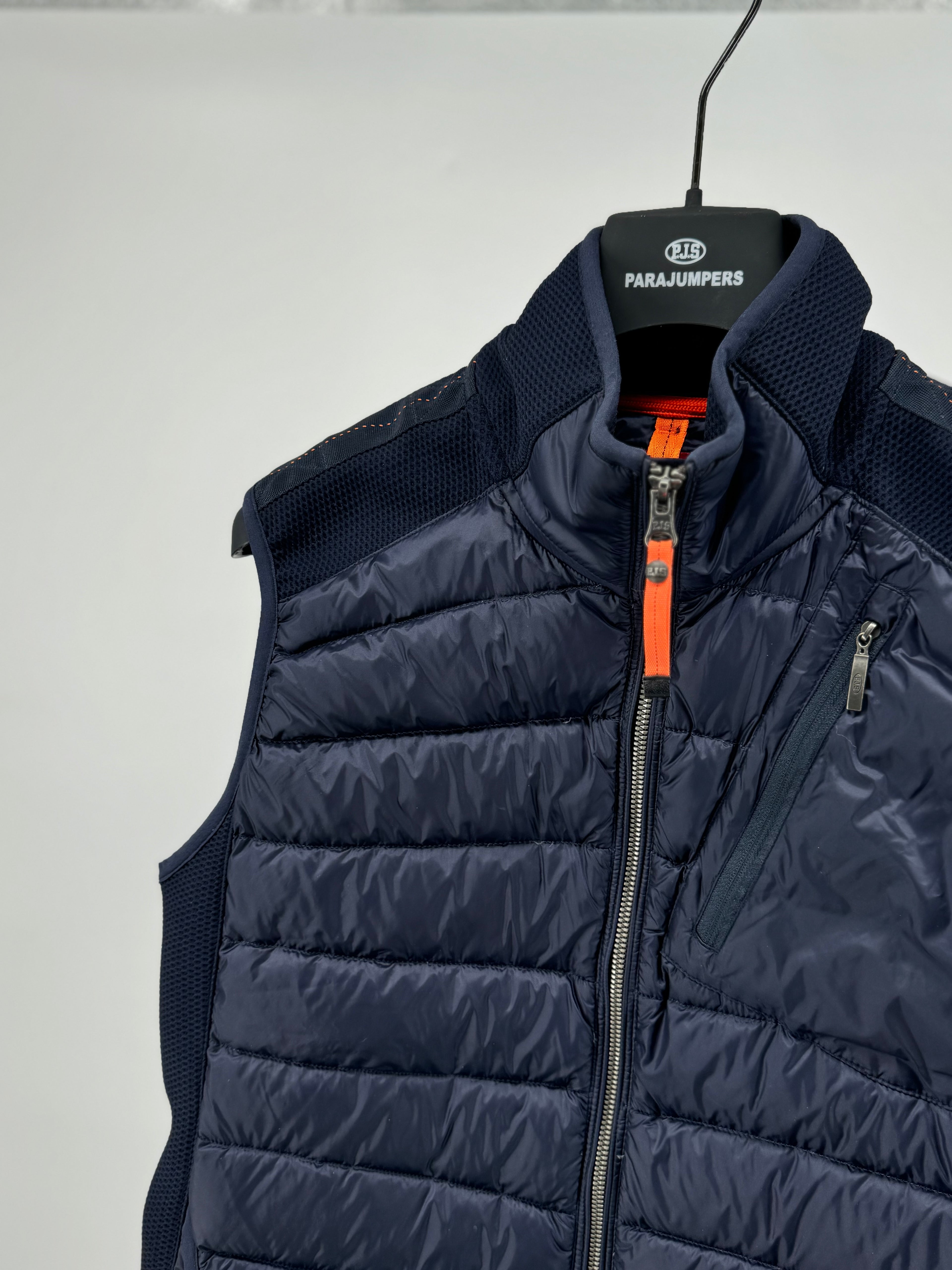 Parajumpers Bodywarmer - maat Medium