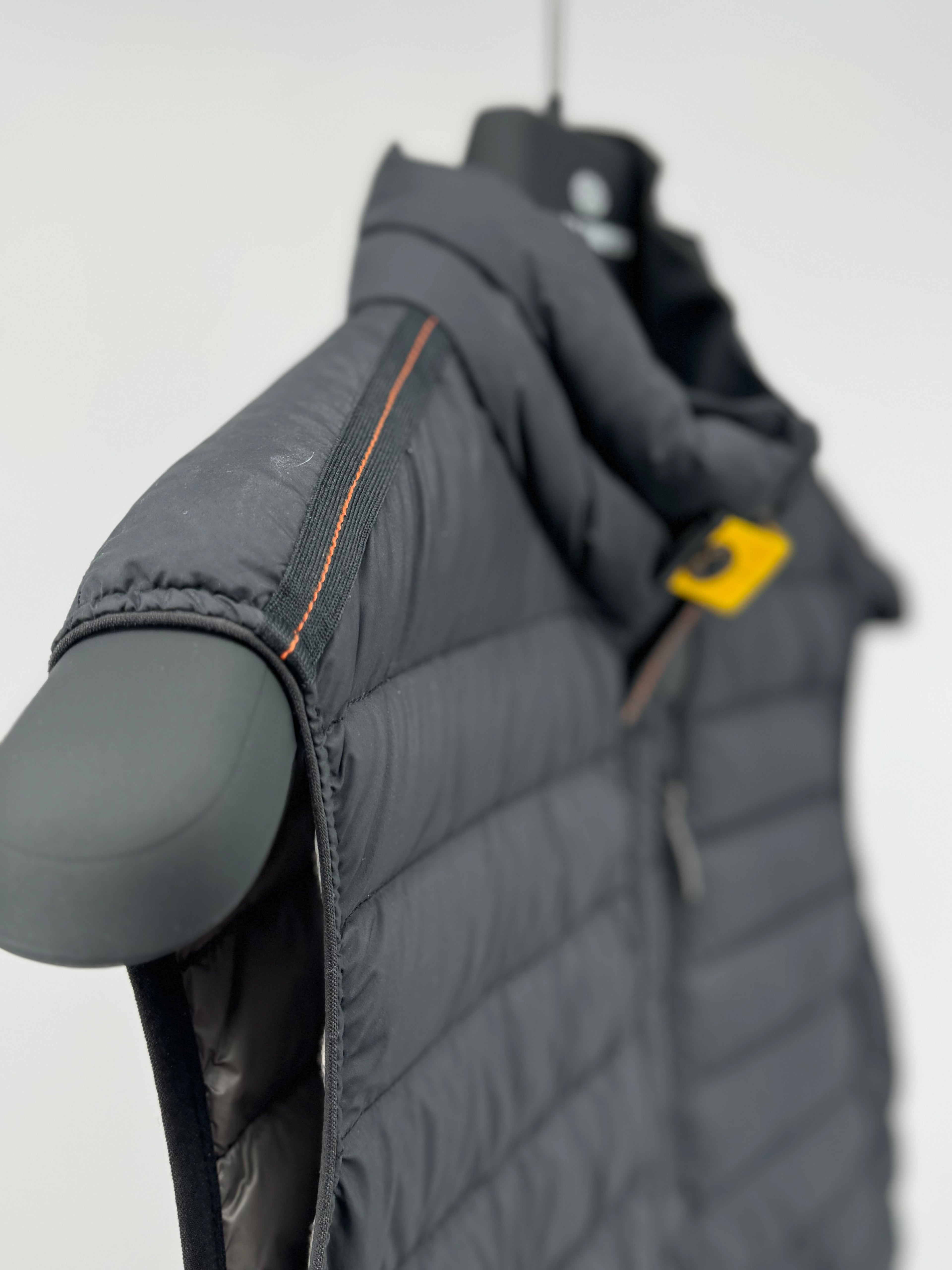 Parajumpers Bodywarmer – Size Small