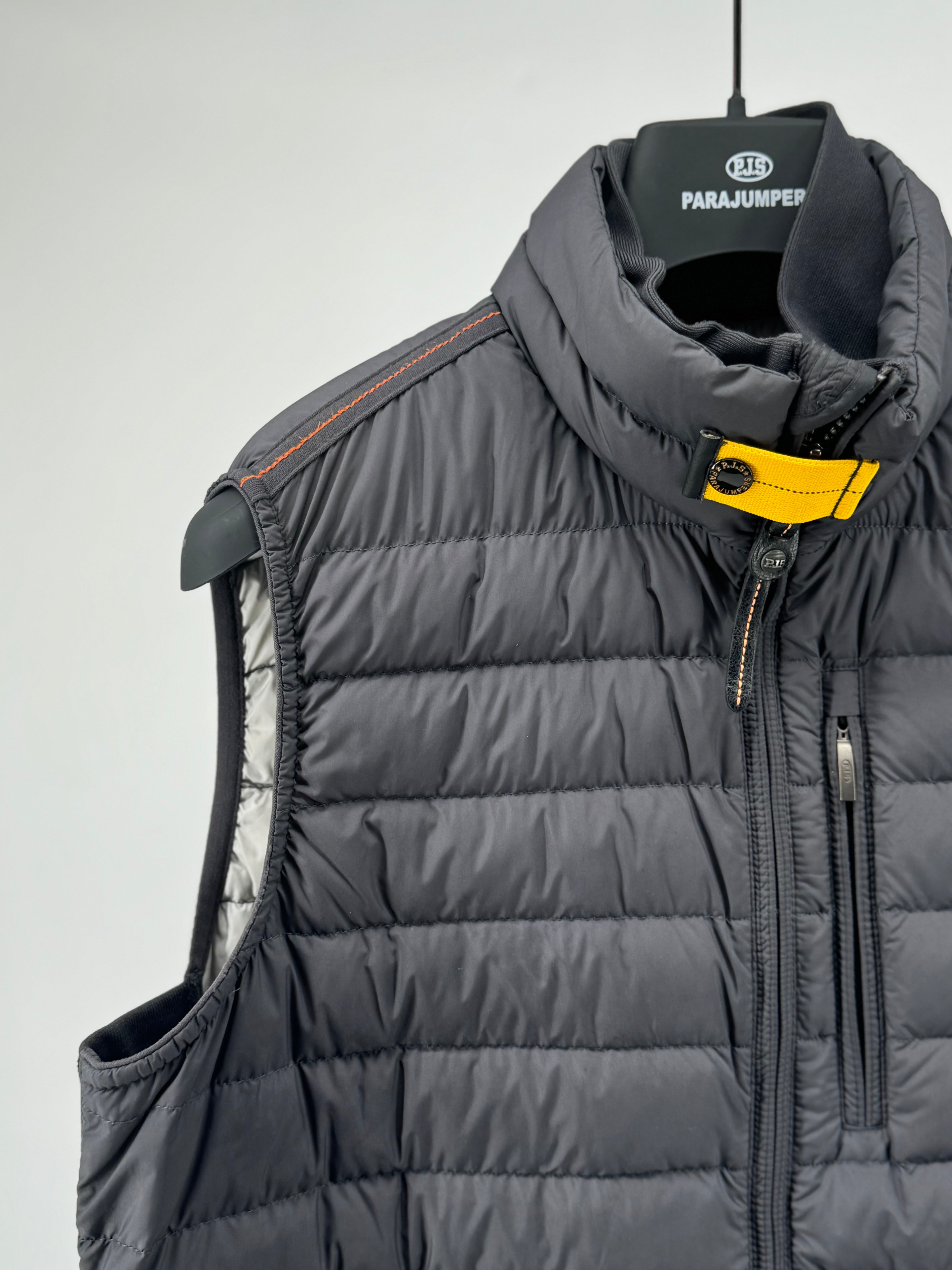 Parajumpers Bodywarmer - Maat Medium