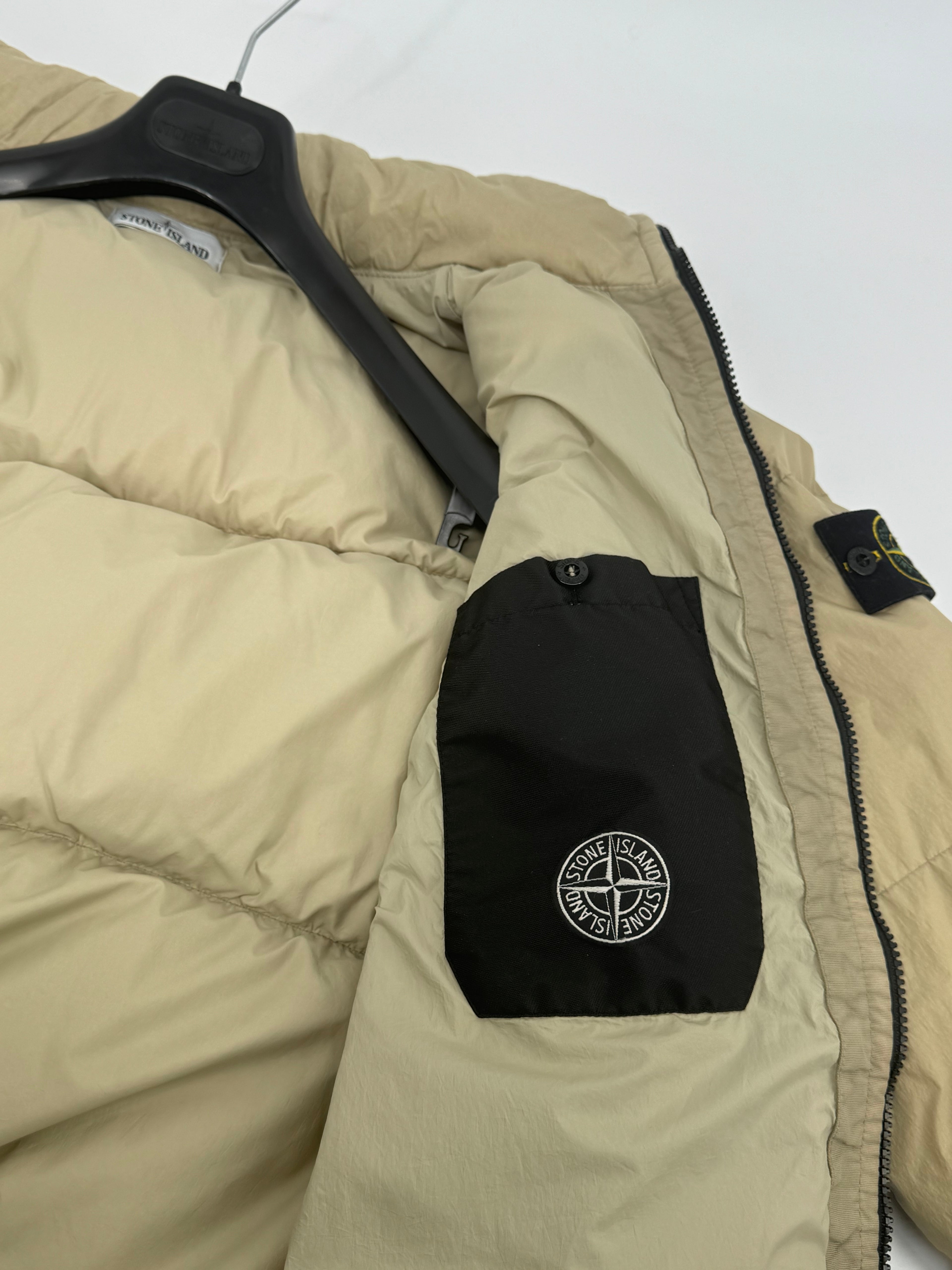 Stone Island Garmend Dyed Crinkle - Maat Medium